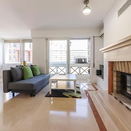 Lisbon Flower 360º - Your Lovely Flat With Pool And Parking ภายนอก รูปภาพ