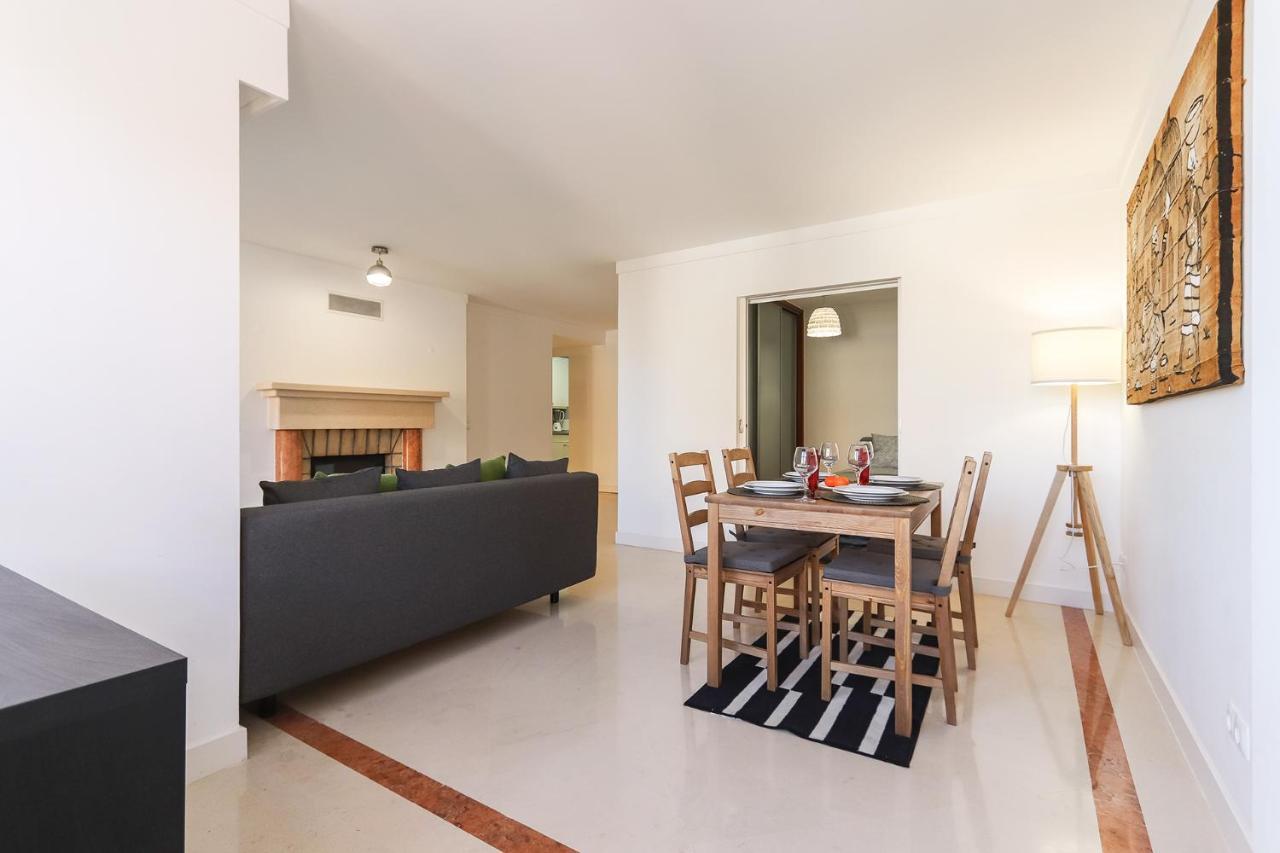 Lisbon Flower 360º - Your Lovely Flat With Pool And Parking ภายนอก รูปภาพ
