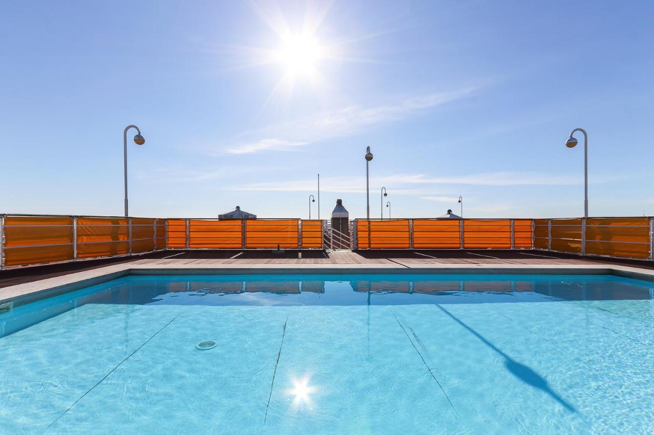 Lisbon Flower 360º - Your Lovely Flat With Pool And Parking ภายนอก รูปภาพ